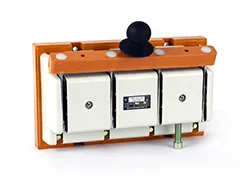 HD11, HS11/B Knife Switch with Protective Cover